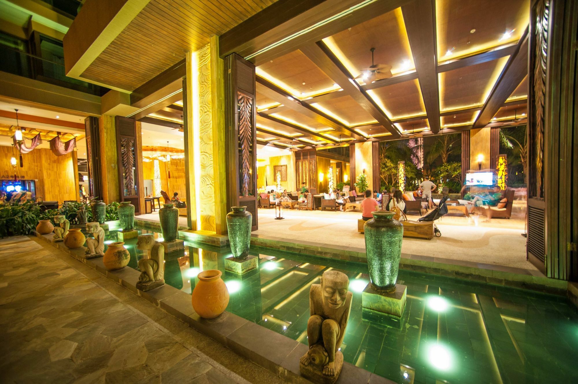 Mangrove Tree Resort World - Kapok Sanya Bagian luar foto